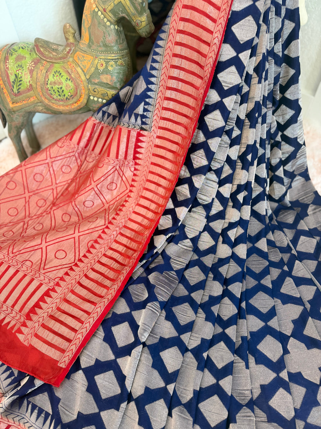 Semi Georgette - Navy & Coral