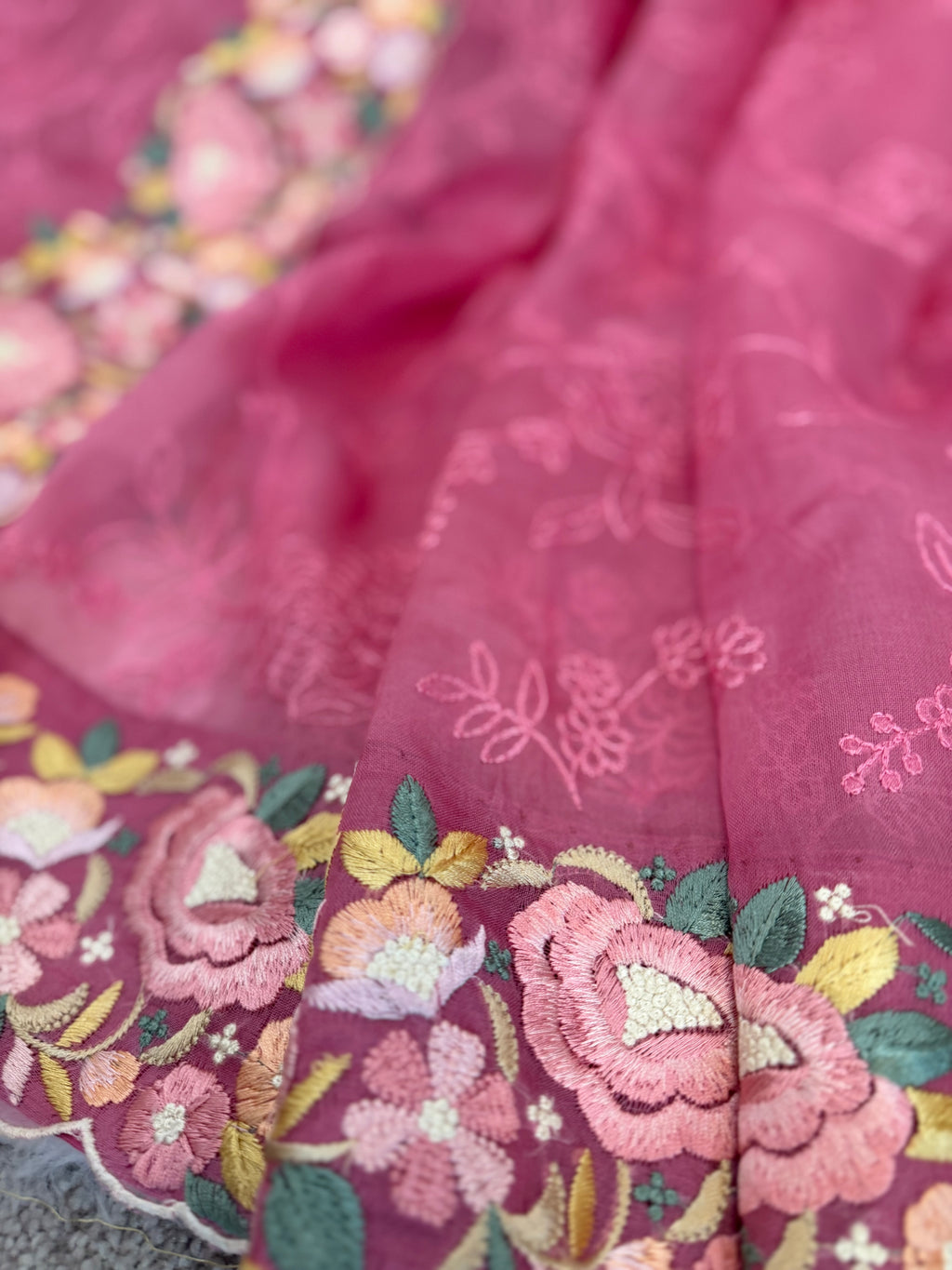 Organza - Berry with parsi work