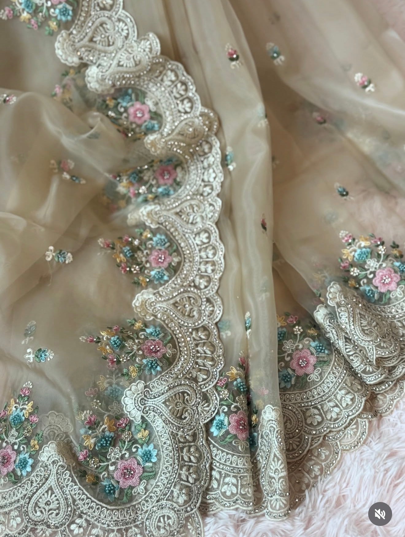 Organza - Cream
