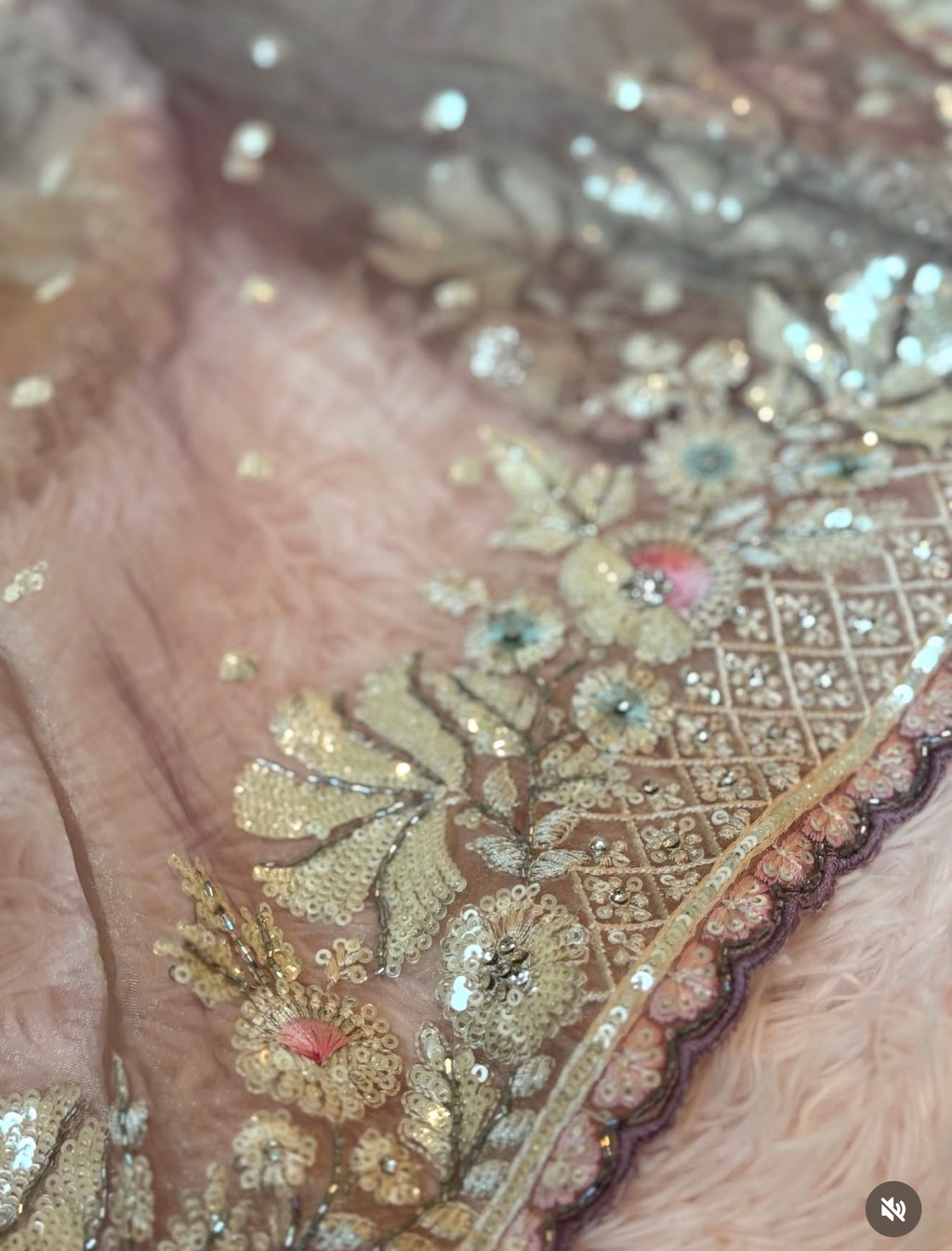 Organza Tissue - Soft Champagne